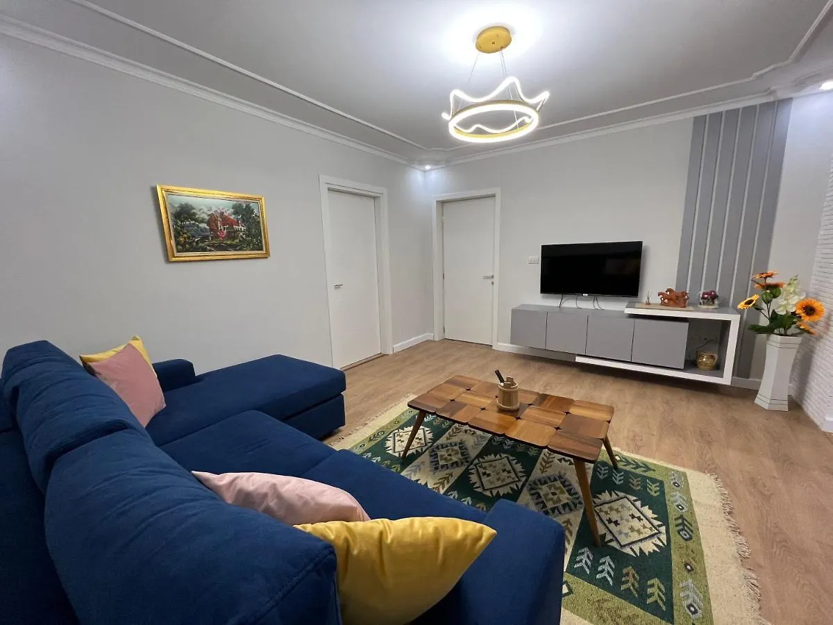 Lejlighed Chestnut Yard Villa Tirana